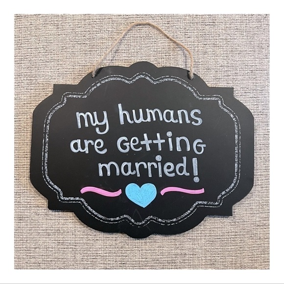 Engagement Announcement Prop - Picture 1 of 3